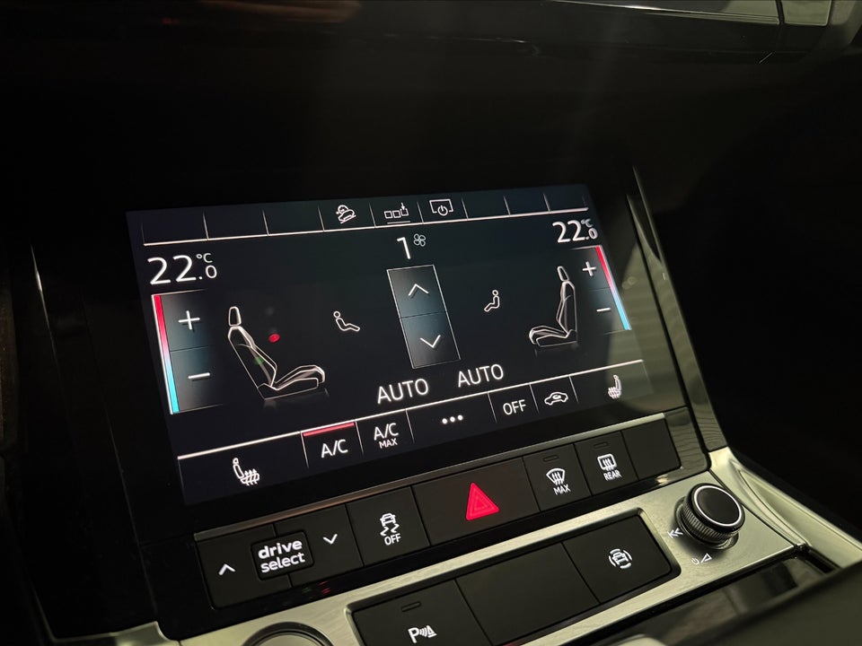 Audi e-tron 50 quattro 5d