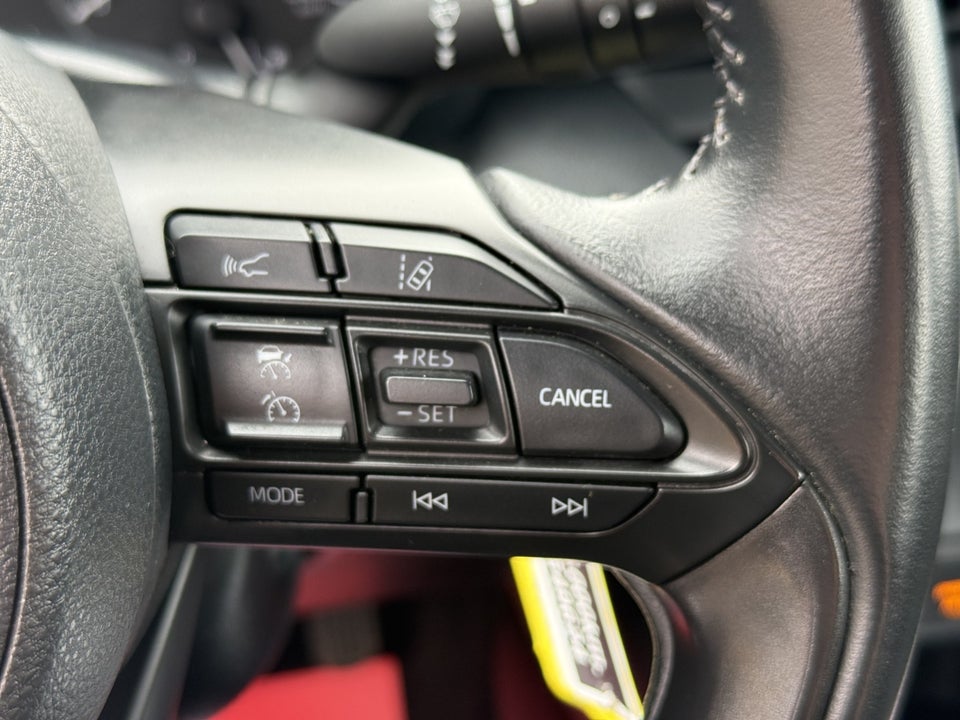 Toyota Yaris 1,0 Active 5d