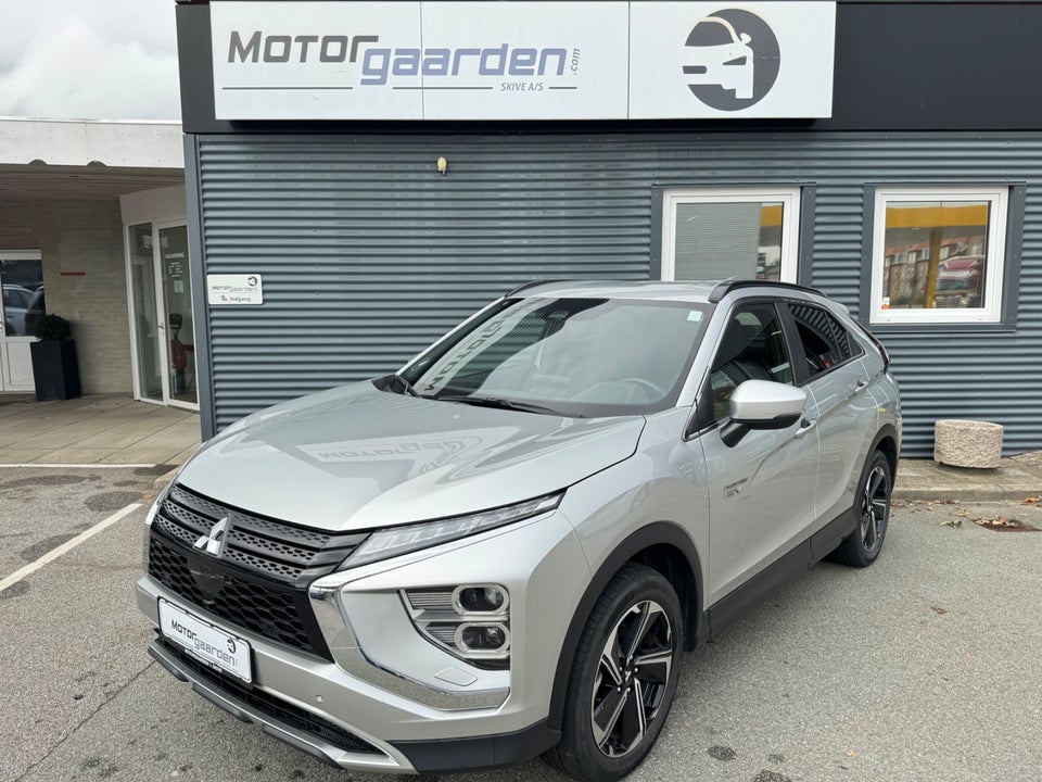 Mitsubishi Eclipse Cross 2,4 PHEV Sport Tech CVT 4WD 5d