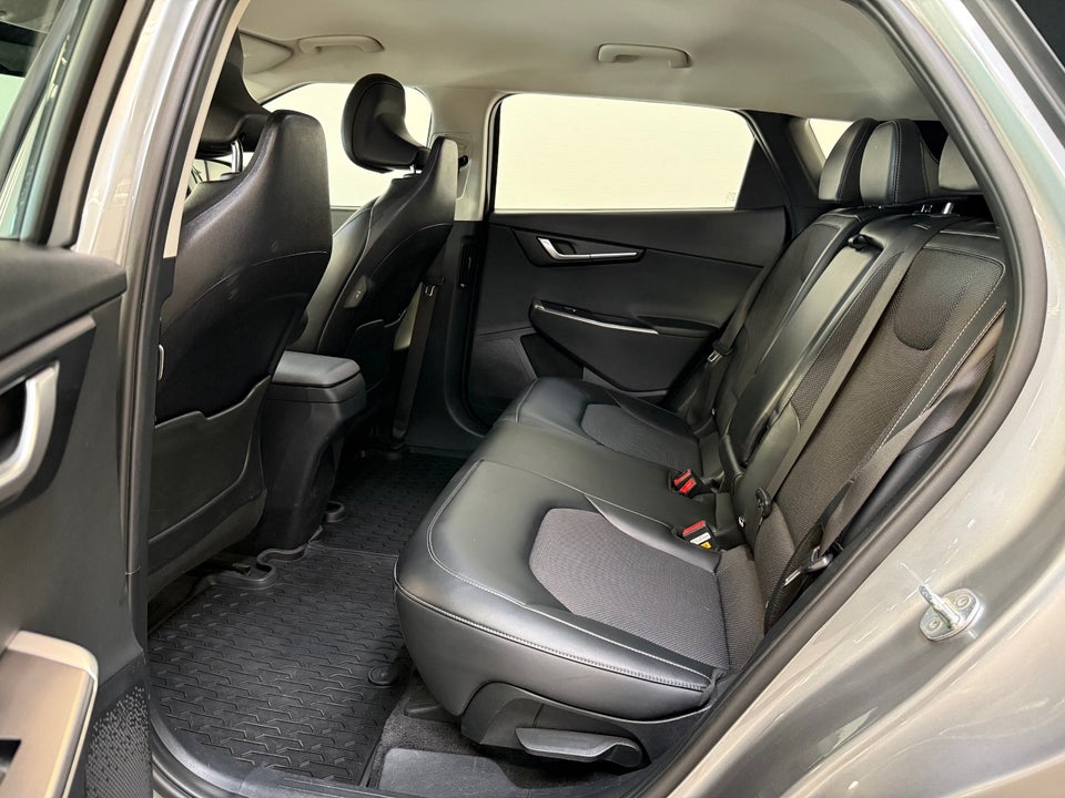 Kia EV6 77 Long Range 5d