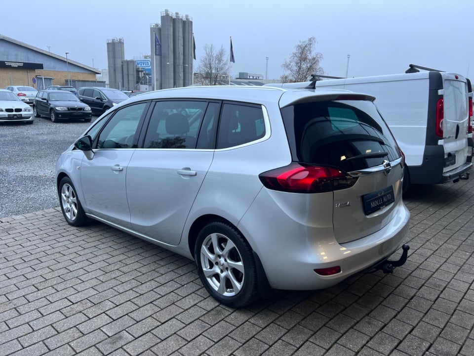 Opel Zafira Tourer 1,6 CDTi 136 Cosmo 7prs 5d