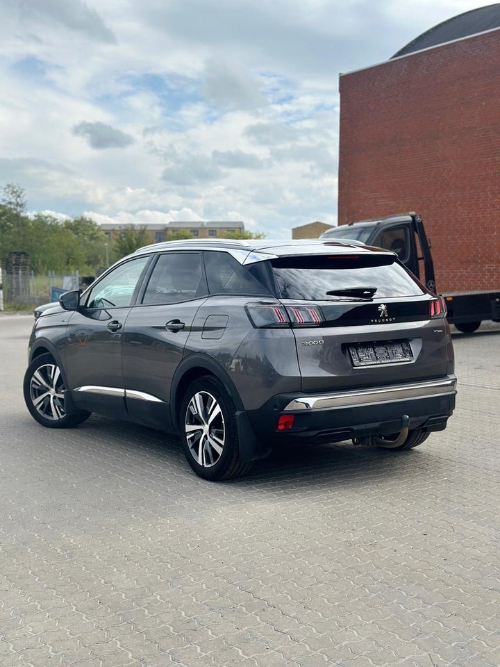 Peugeot 3008 1,6 Hybrid Allure Limited EAT8 5d