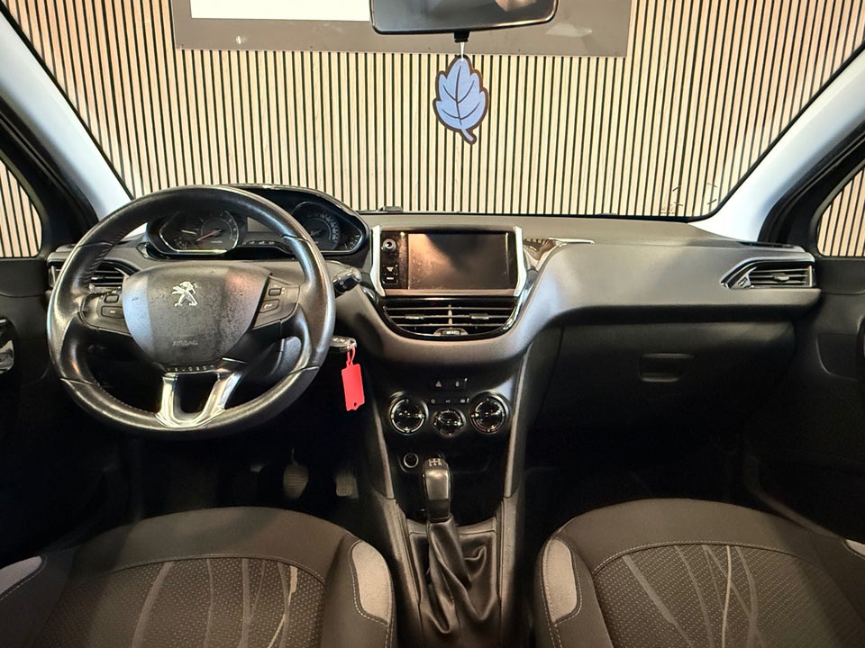 Peugeot 208 1,2 VTi Active 5d