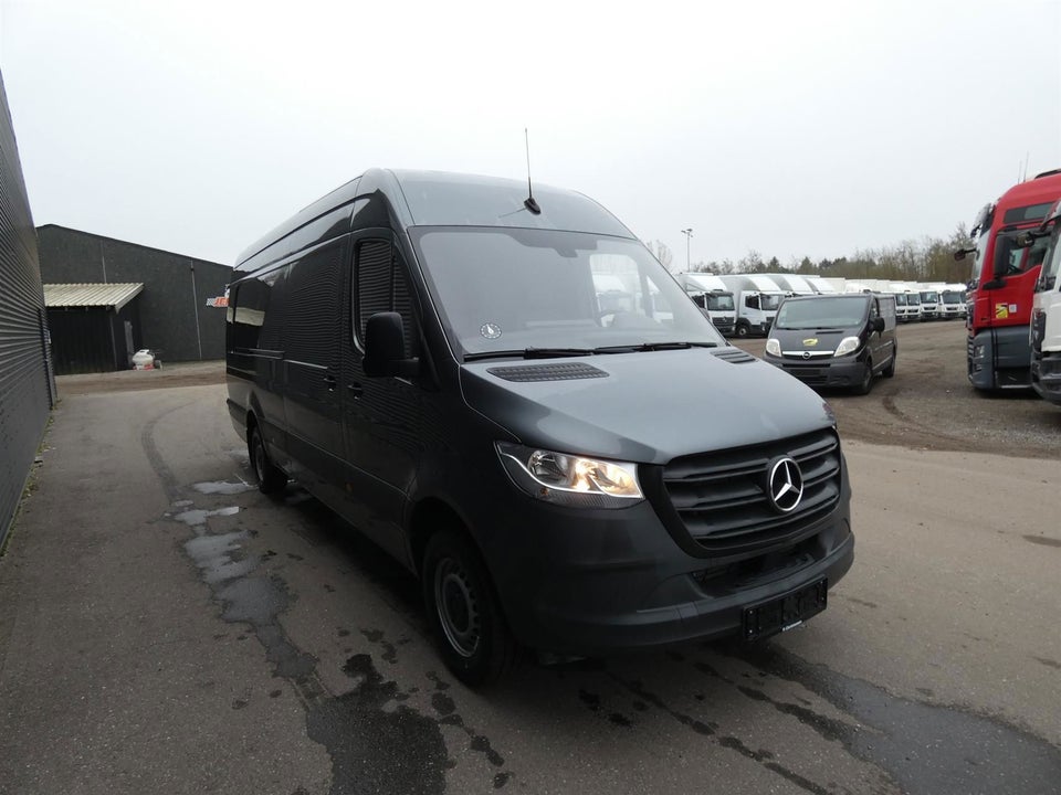 Mercedes Sprinter 317 2,0 CDi A4 Kassevogn aut. RWD