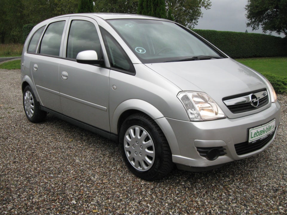 Opel Meriva 1,6 16V 105 Limited 5d