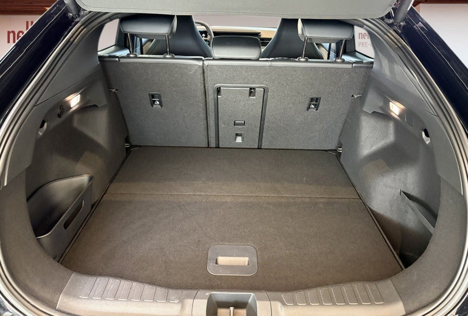 Ford Capri 77 Premium Extended Range 5d