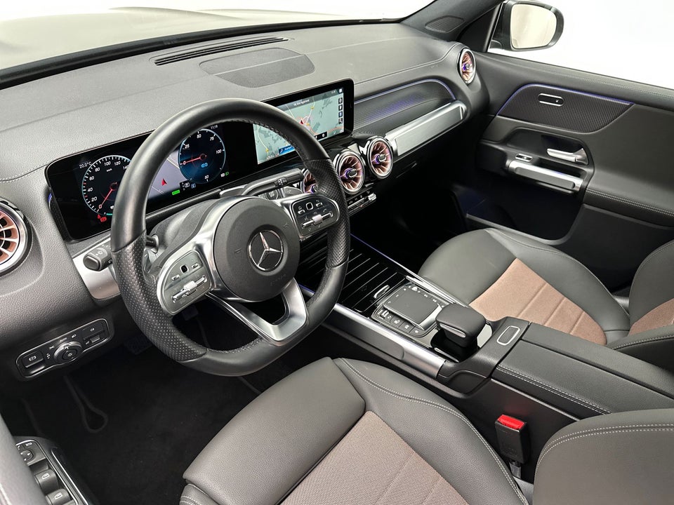 Mercedes EQB300 Electric Art 4Matic 5d