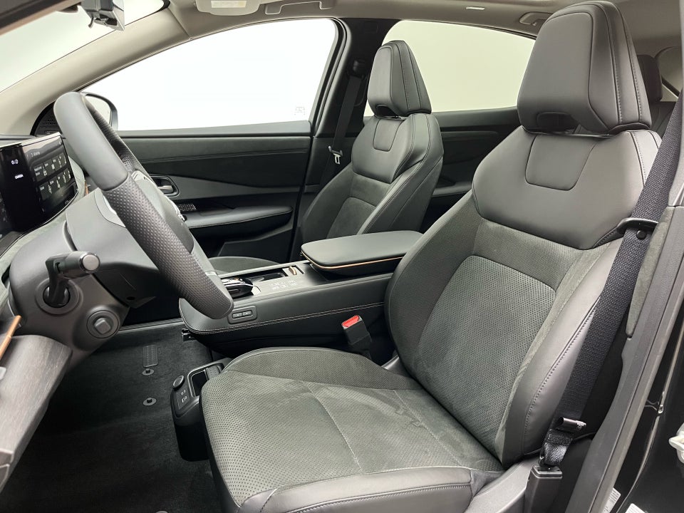 Nissan Ariya 87 Evolve 5d