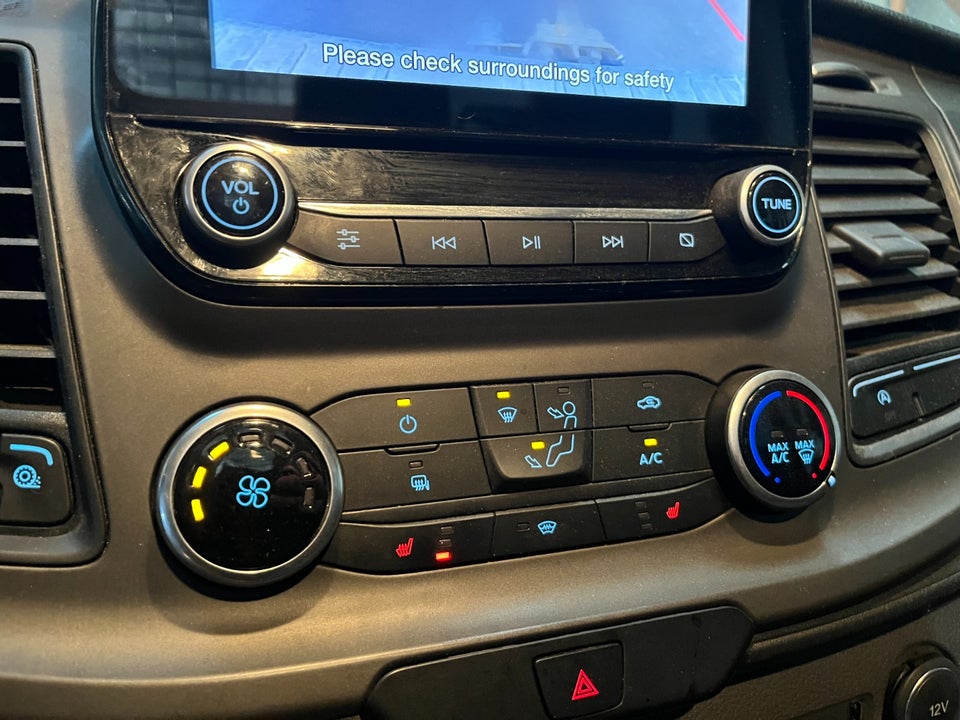 Ford Transit Custom 300L 2,0 TDCi 130 Trend