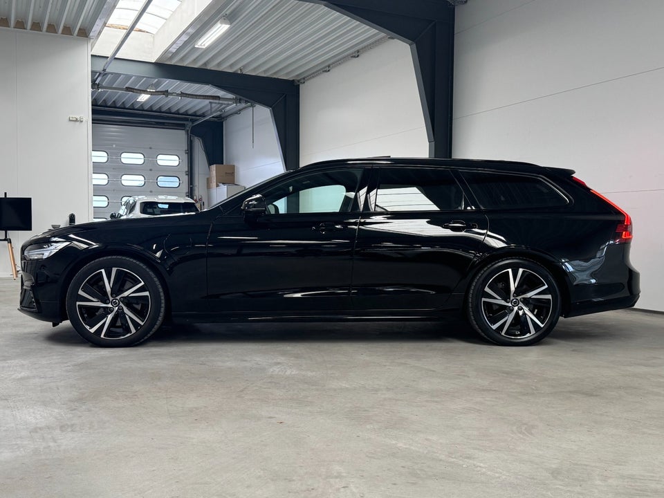 Volvo V90 2,0 T6 ReCharge Ultimate Dark aut. AWD 5d
