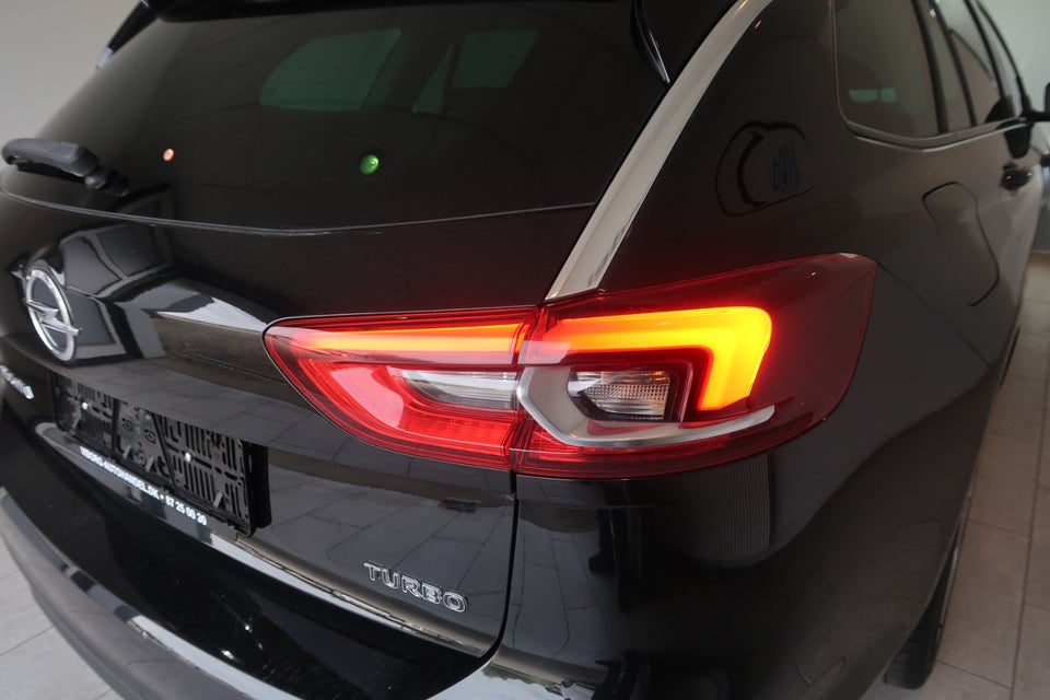 Opel Insignia 1,6 T 200 Dynamic Sports Tourer 5d
