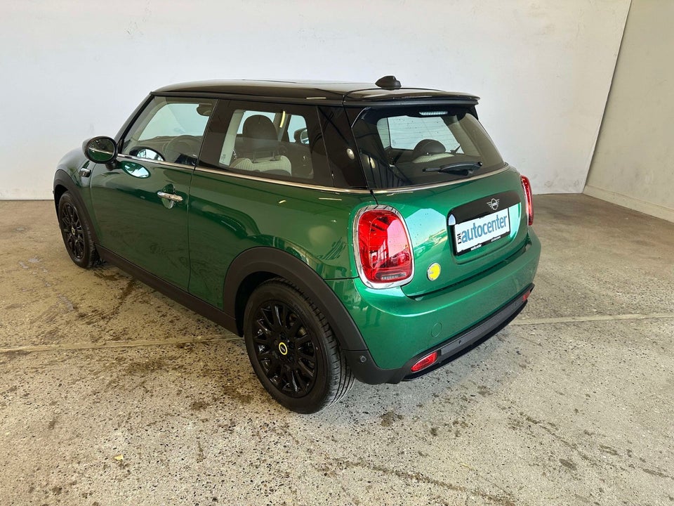 MINI Cooper SE Classic Trim 3d