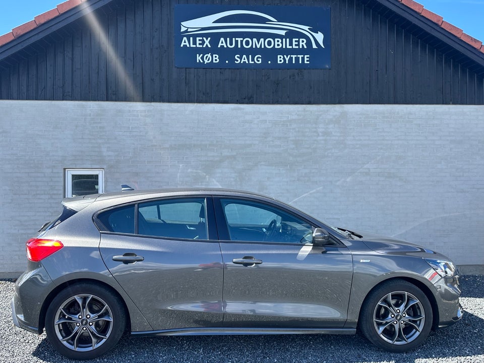 Ford Focus 1,0 EcoBoost ST-Line 5d