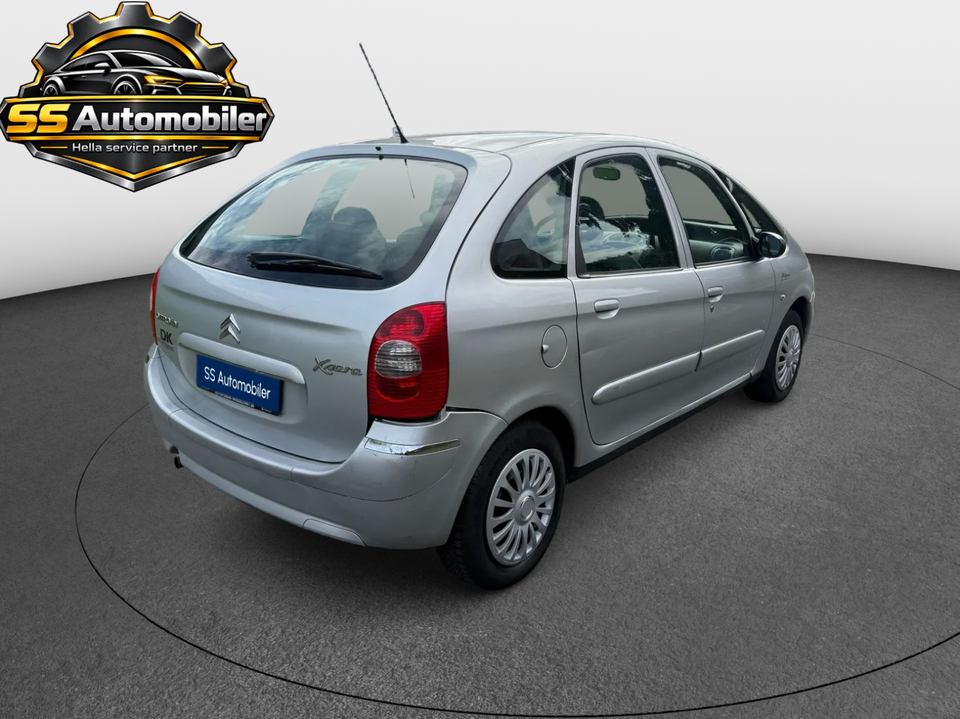 Citroën Xsara Picasso 1,8i 16V Prestige 5d
