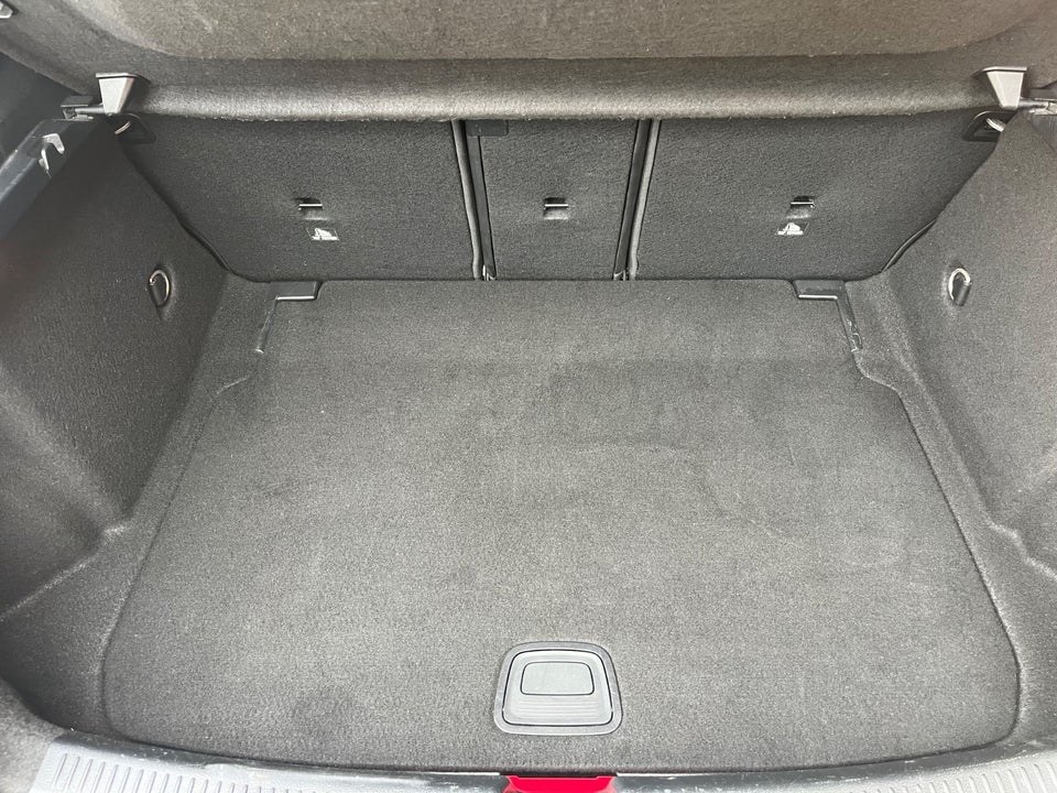 Mercedes A200 1,3 Style aut. 5d