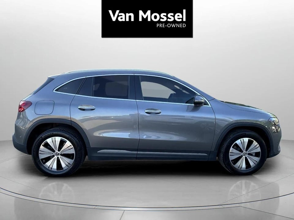 Mercedes EQA250+ Progressive Advance 5d