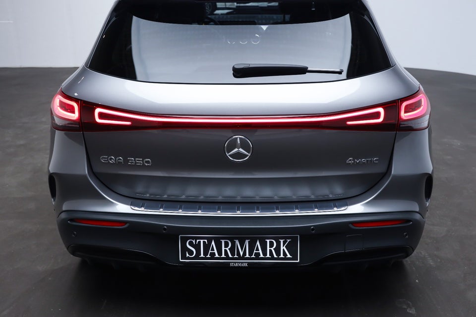 Mercedes EQA350 AMG Line 4Matic 5d