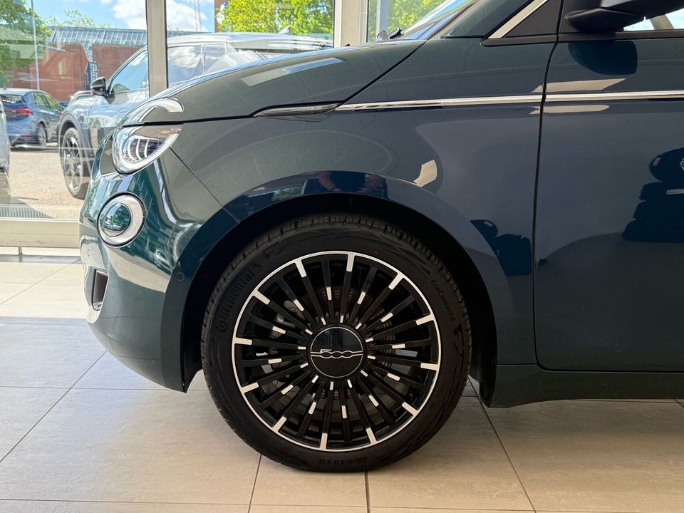 Fiat 500e 42 la Prima by Bocelli 3+1 4d