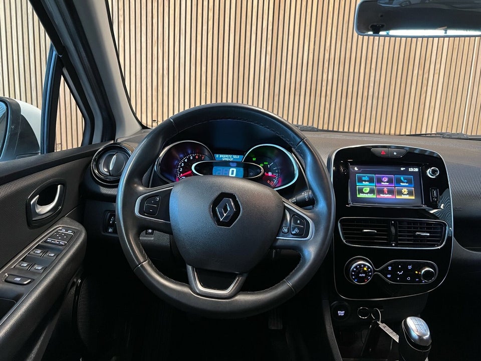 Renault Clio IV 0,9 TCe 90 Zen Sport Tourer 5d