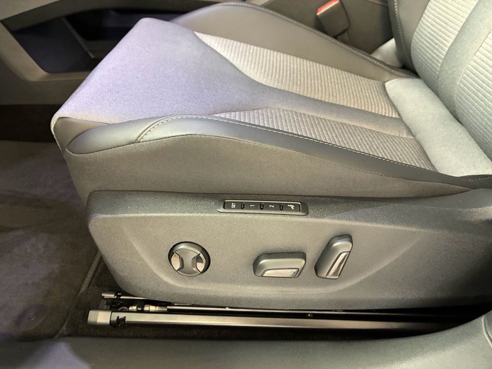 Skoda Enyaq 85x iV Selection Premium 5d
