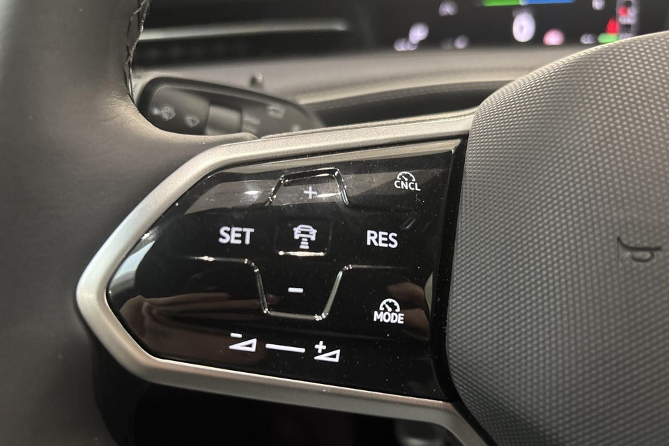 VW ID.7 77 Style+ Tourer 5d