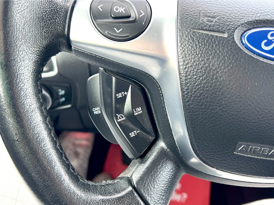 Ford Focus 1,0 SCTi 125 Titanium stc. 5d