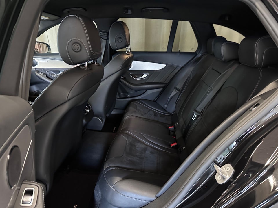 Mercedes C63 4,0 AMG stc. aut. 5d