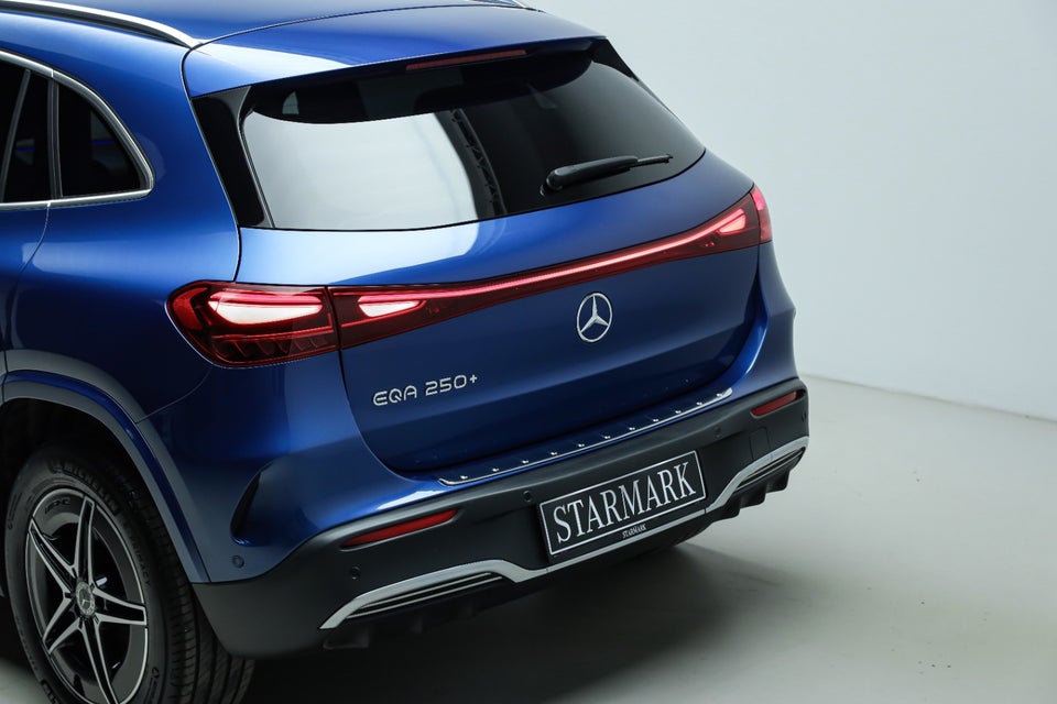 Mercedes EQA250+ AMG Advance 5d