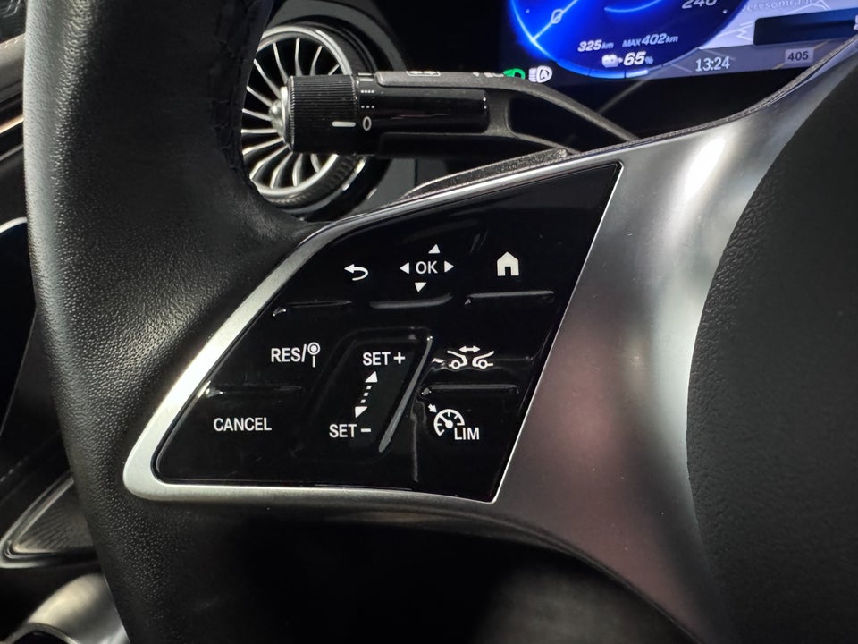 Mercedes EQE300 AMG Line Premium Plus 4d