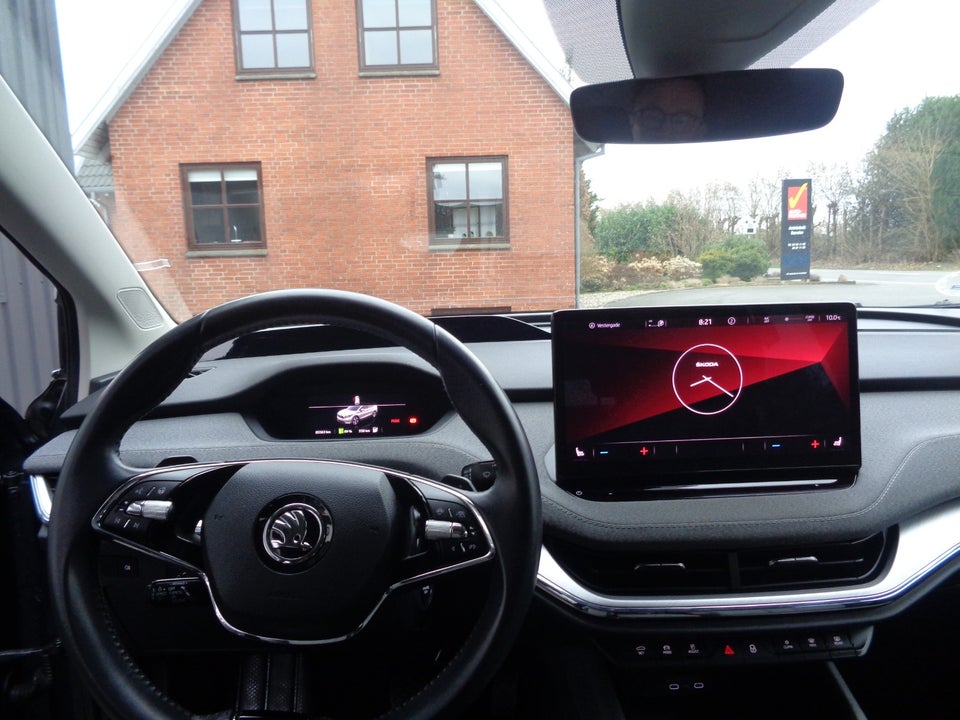 Skoda Enyaq 80 iV Plus 5d