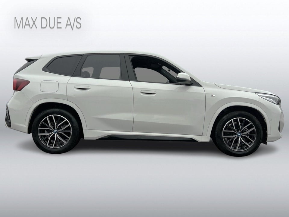 BMW iX1 eDrive20 M-Sport 5d