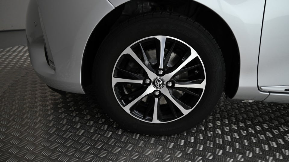 Toyota Yaris 1,5 Hybrid H2 e-CVT 5d