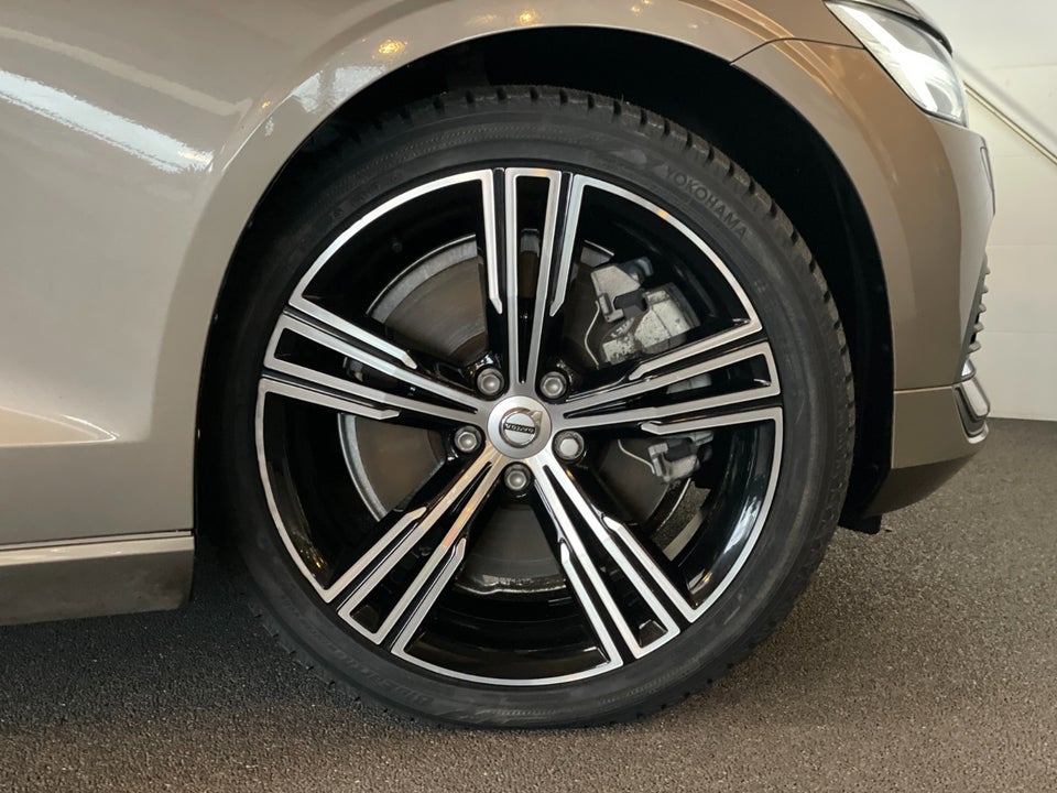 Volvo V60 2,0 T6 ReCharge Inscription aut. AWD 5d