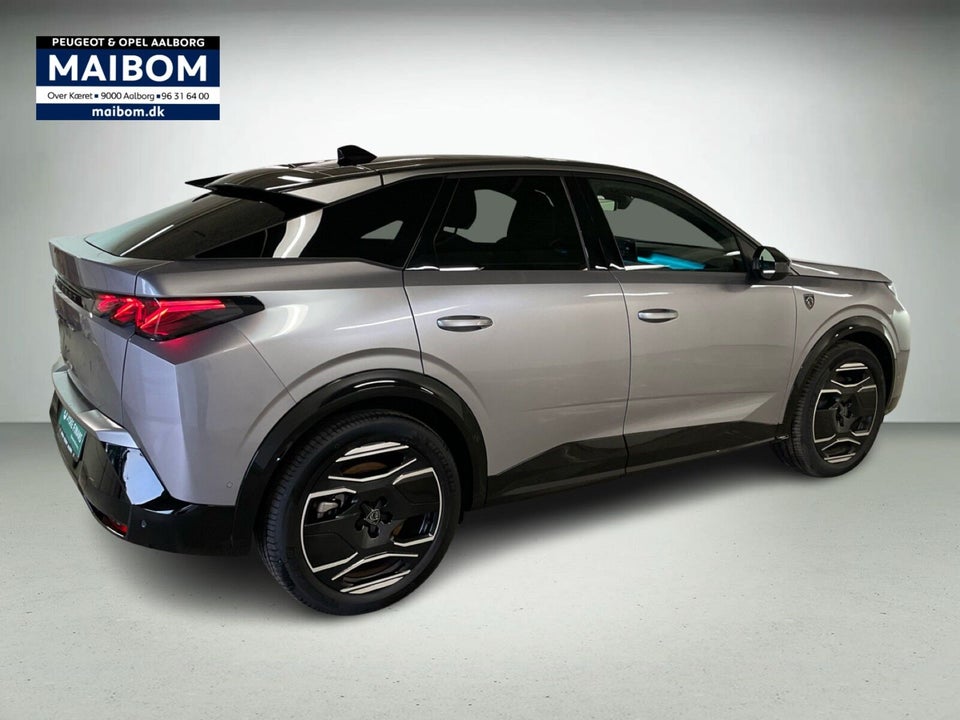 Peugeot e-3008 77 GT Pack 5d
