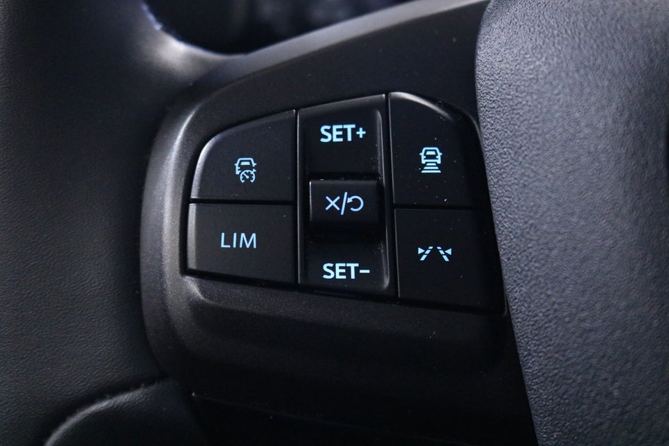 Ford Mustang Mach-E 70 Standard Range 5d
