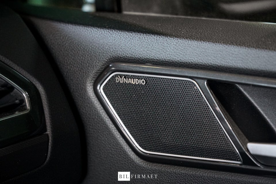 VW Tiguan 2,0 TDi 190 R-line DSG 4Motion 5d