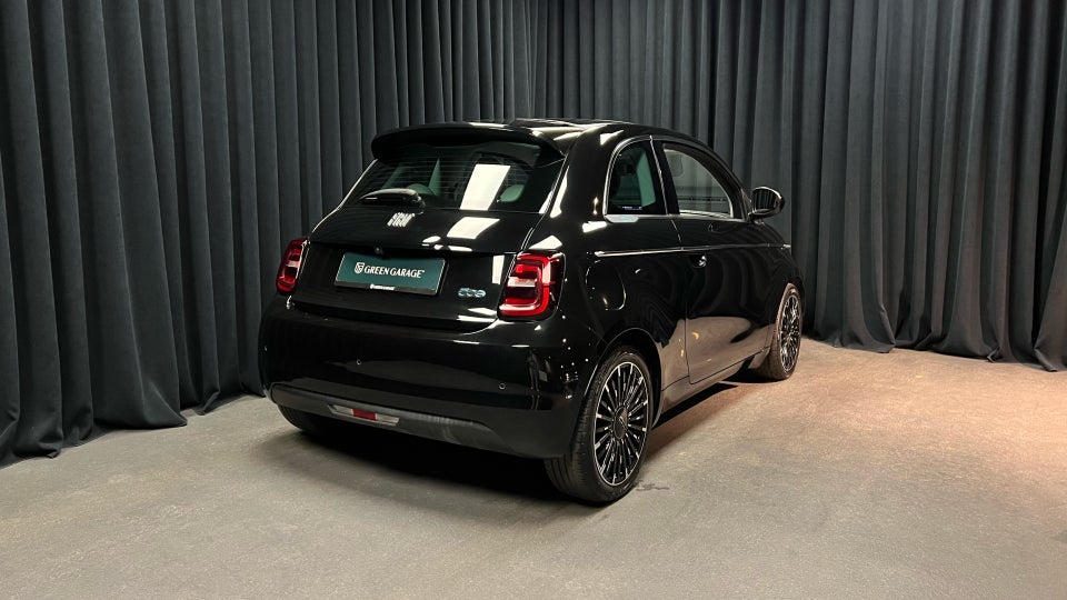 Fiat 500e 42 la Prima by Bocelli 3d