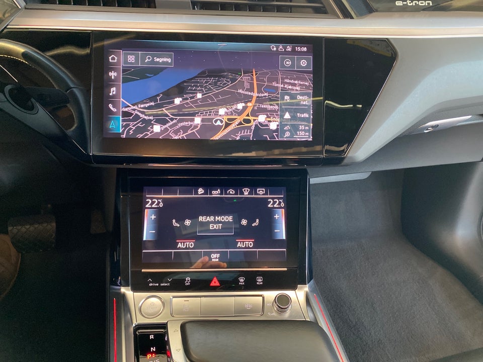 Audi e-tron 55 S-line quattro 5d