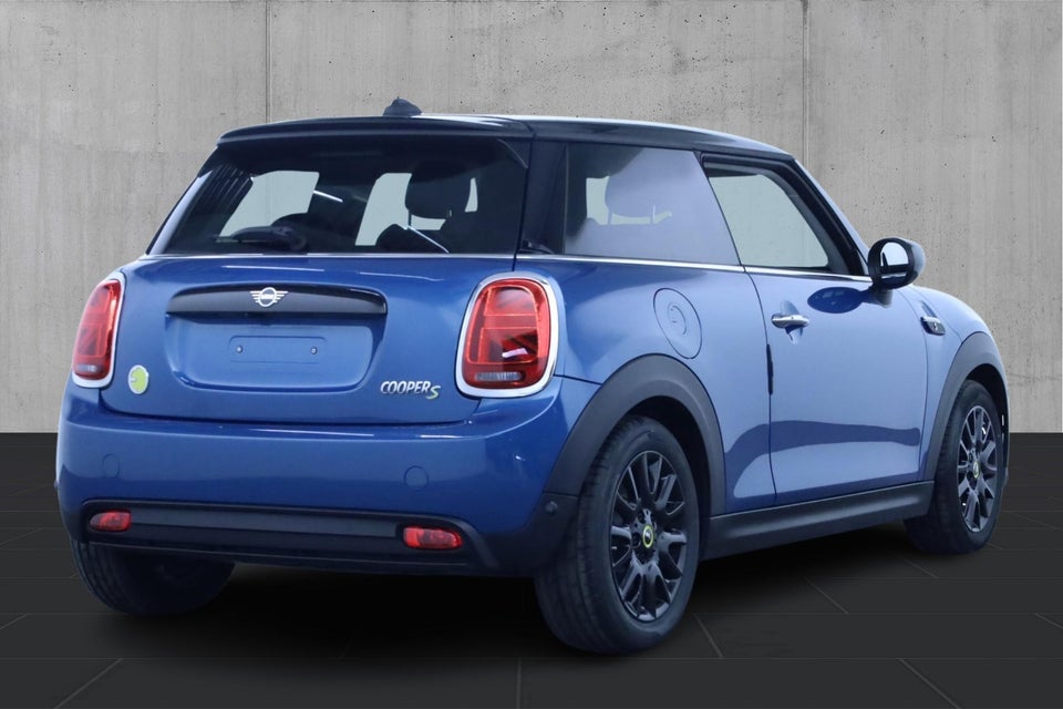 MINI Cooper SE Edition Premium Plus 3d