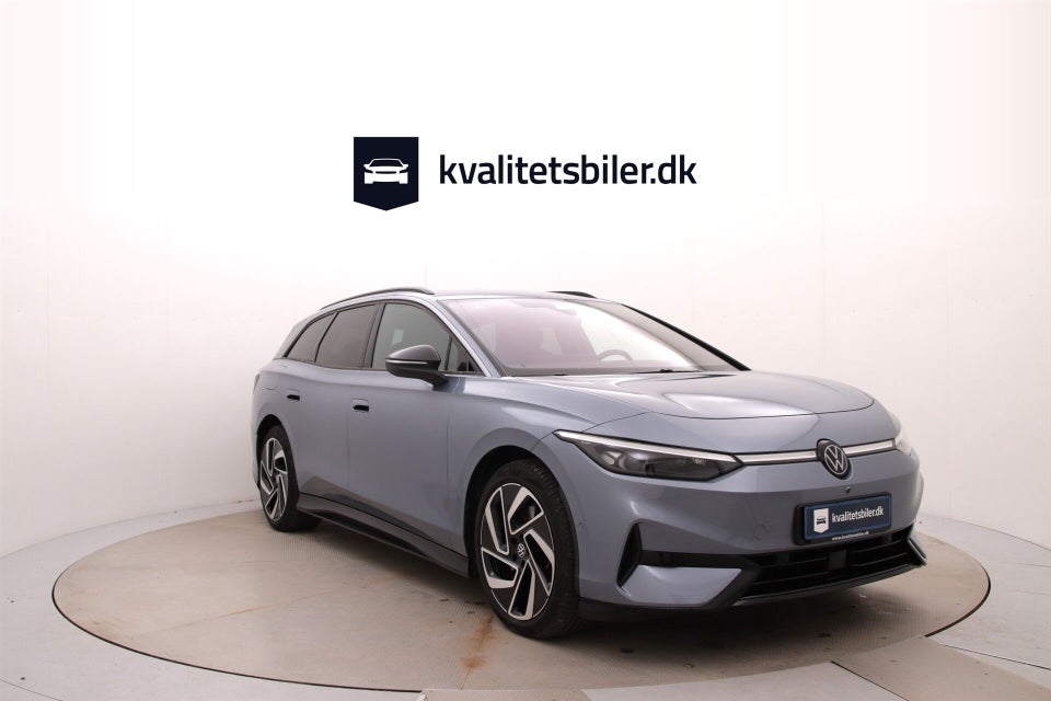 VW ID.7 77 Style+ Tourer 5d