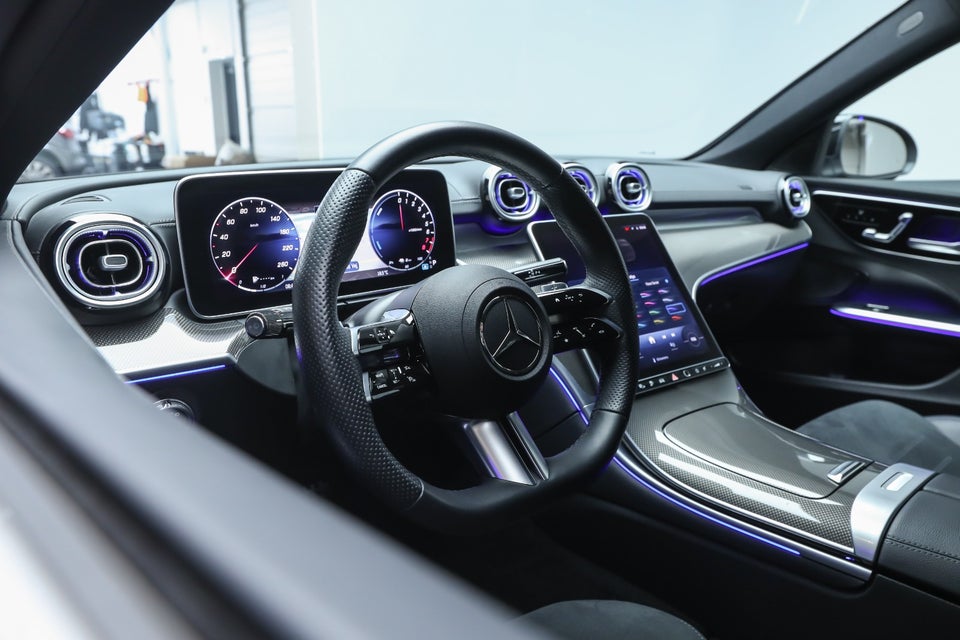 Mercedes C300 e 2,0 AMG Line aut. 4d