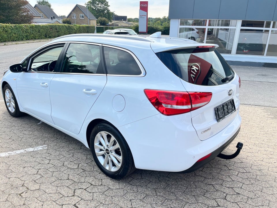 Kia Ceed 1,0 T-GDi Limited SW 5d