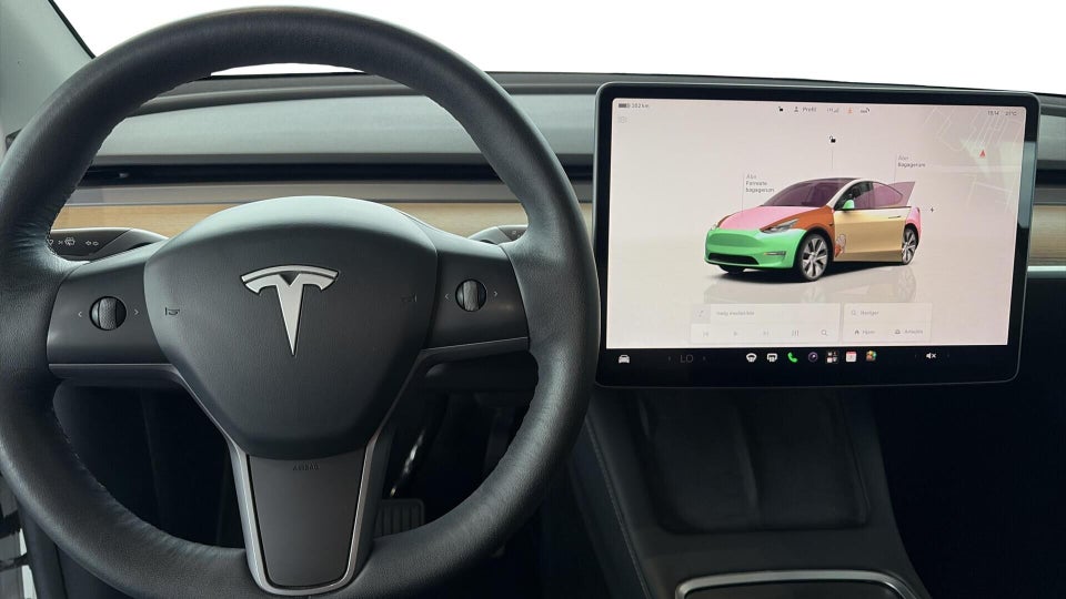 Tesla Model Y Long Range AWD 5d