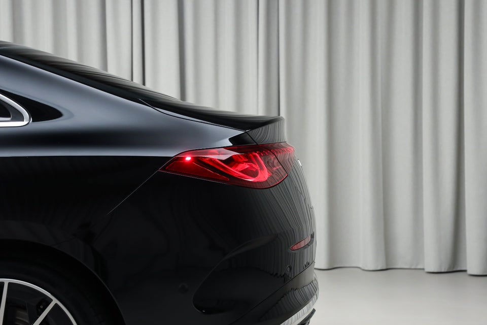 Mercedes CLA250+ electric AMG Premium Plus 4d