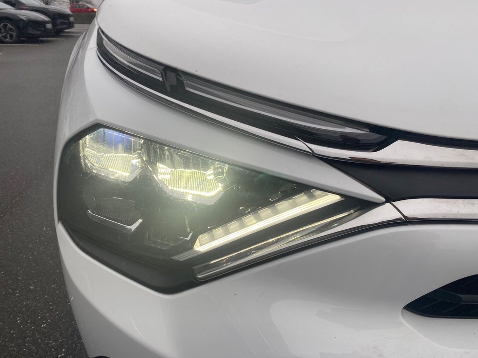 Citroën C4 1,2 PureTech 130 Iconic EAT8 5d