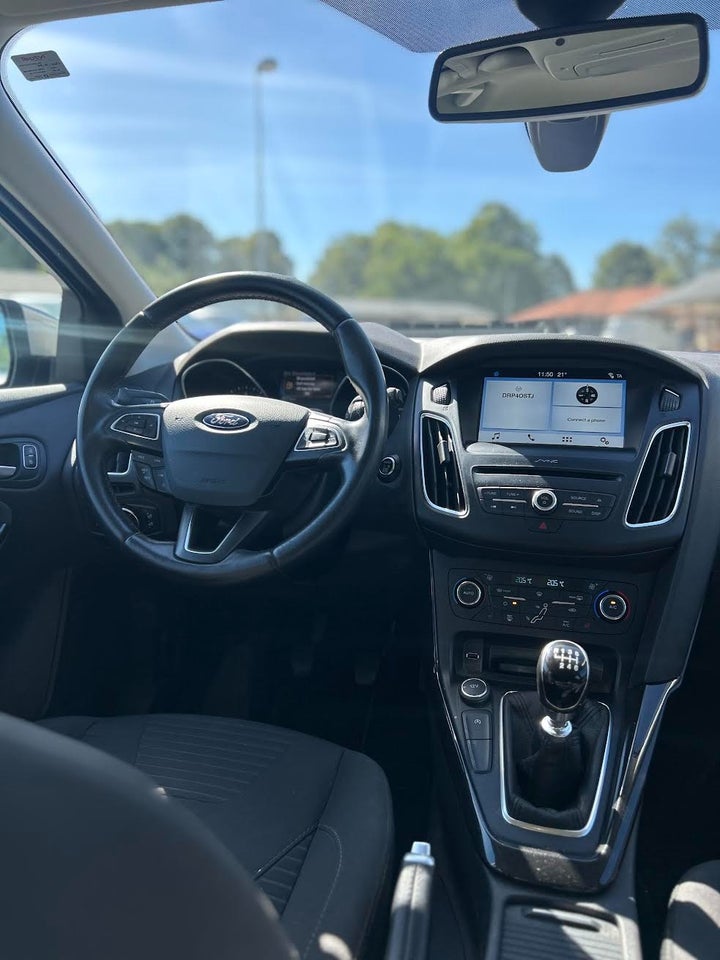 Ford Focus 1,0 SCTi 125 Business stc. 5d