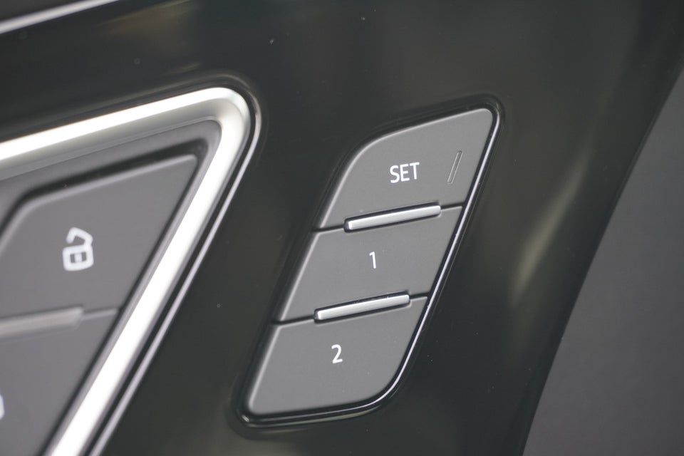 Audi Q4 e-tron 50 Attitude Sportback quattro 5d