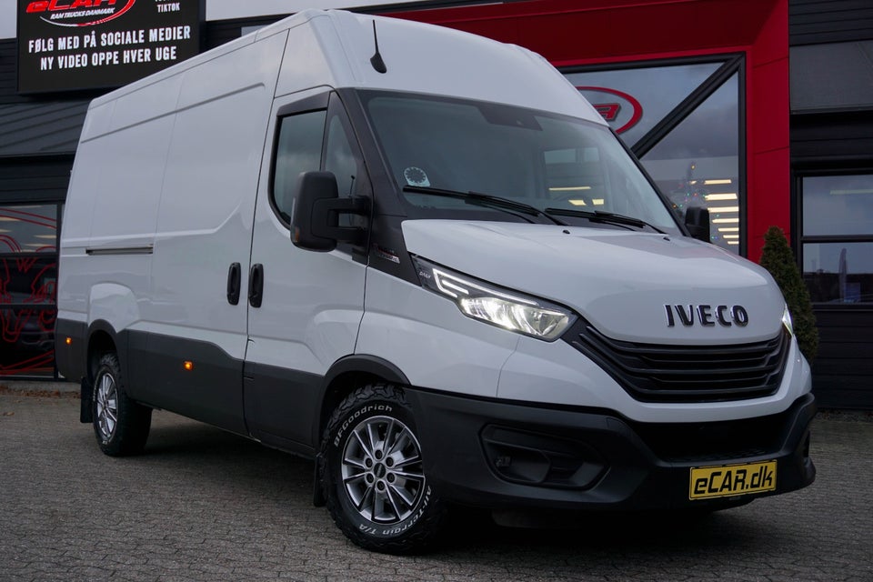 Iveco Daily 3,0 35S18 12m³ Van AG8