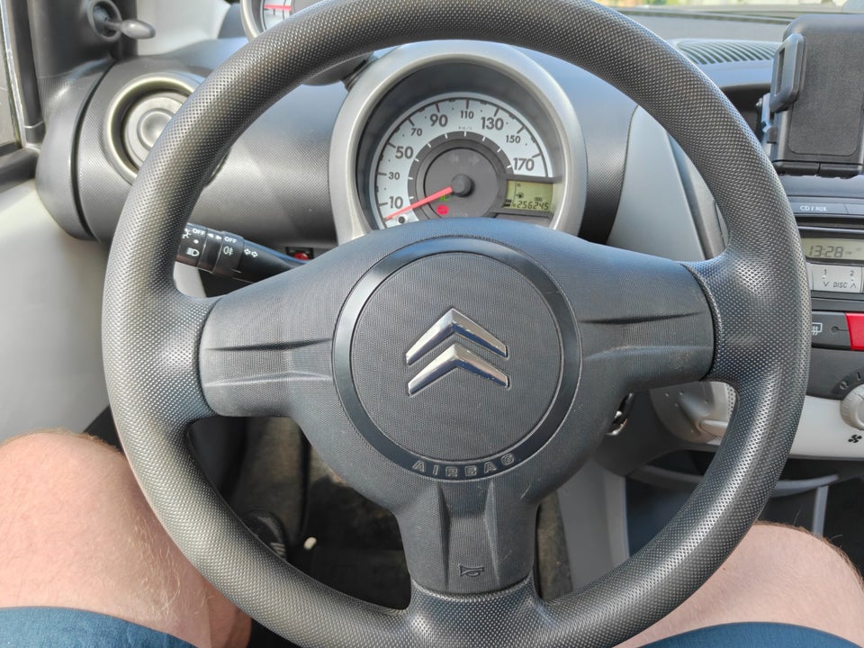 Citroën C1 1,0i SX 5d