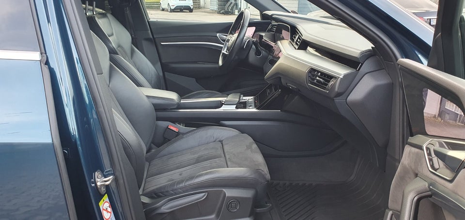Audi e-tron 55 Advanced Prestige Sportback quattro 5d
